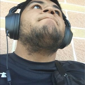 Meet your Posher, Damien